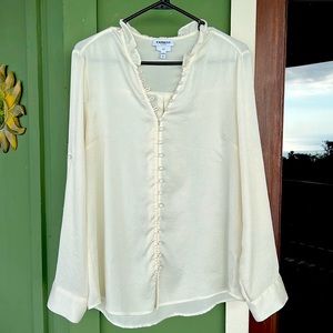 Classy, ivory, Express slim fit large portofino blouse.